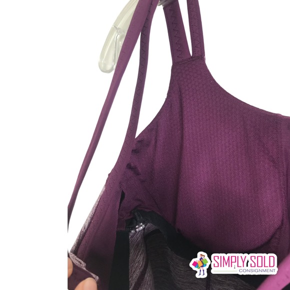 Lululemon Athletica Women's Tank Tops Active Strength Scoop Neck Shelf Bra Sz 6 - Picture 7 of 8